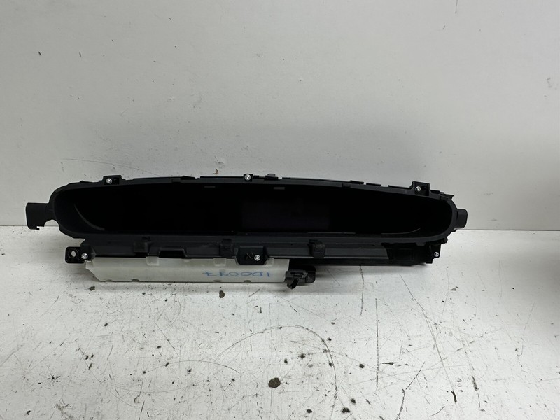 2010 Toyota Prius cluster speedometer gauges instrument panel oem 83800473704 oe