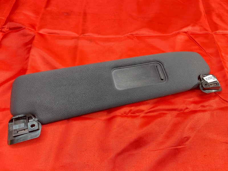 03-08 BMW E85 E86 Z4 Left Driver Side Upper Sun Visor Shade Leather Black OEM✅