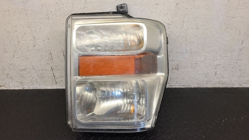 08-10 Ford F250SD Left Driver Dual Beam Headlamp Assembly OEM 8C3Z-13008-B