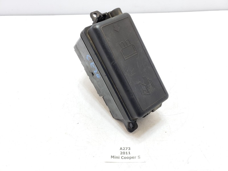 ✅ 11-16 OEM Mini Cooper R56 R57 R59 R60 Engine Bay Fuse Relay Box Module