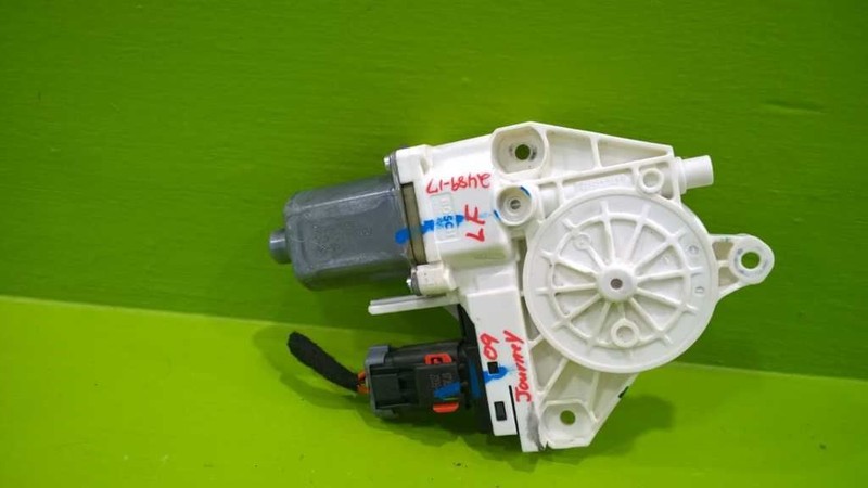 09-20 JOURNEY DRIVER LEFT FRONT WINDOW MOTOR OEM 2489-17
