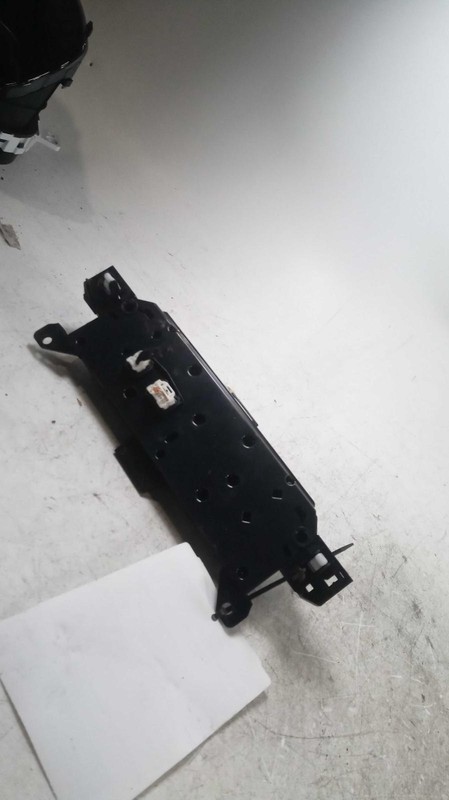 2021 MAZDA CX-30 A/C Selector Switch OEM Grey 27K Miles NJ25-16111-407401