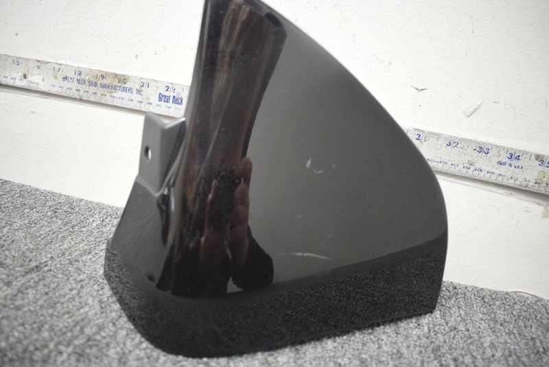INFINITI Q70 REAR RIGHT SIDE SPLASH GUARD FACTORY OEM
