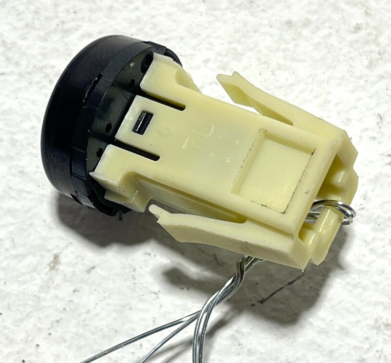 2018 - 2024 Toyota Camry XLE Dashboard Sun Load Ambient Light Control Sensor OEM