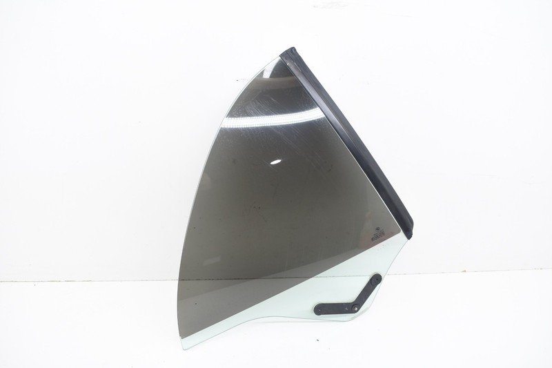 2003 BMW E46 330ci CONVERTIBLE REAR RIGHT QUARTER GLASS WINDOW OEM KW90