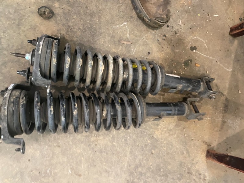 01-06 STRATUS SEBRING OEM REAR SPRING STRUT SHOCK ASSEMBLIES - LH & RH SET