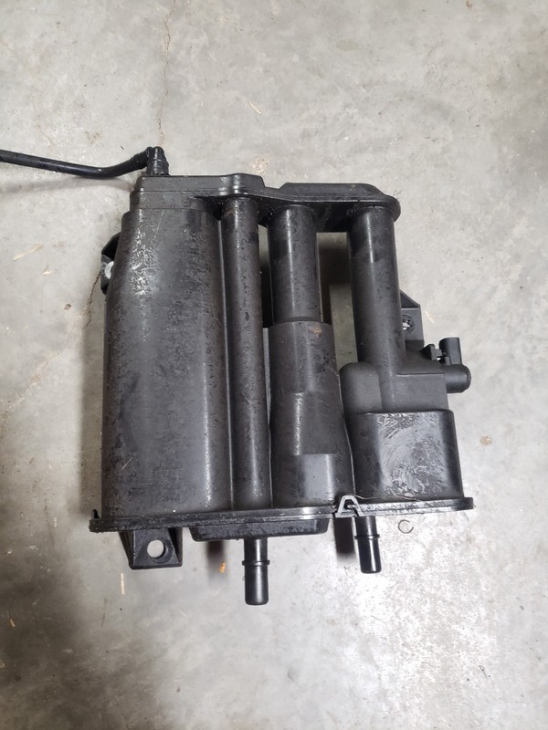 2018-22 CHEVROLET EQUINOX 1.5L GAS FUEL VAPOR EVAP CHARCOAL FILTER CANISTER OEM
