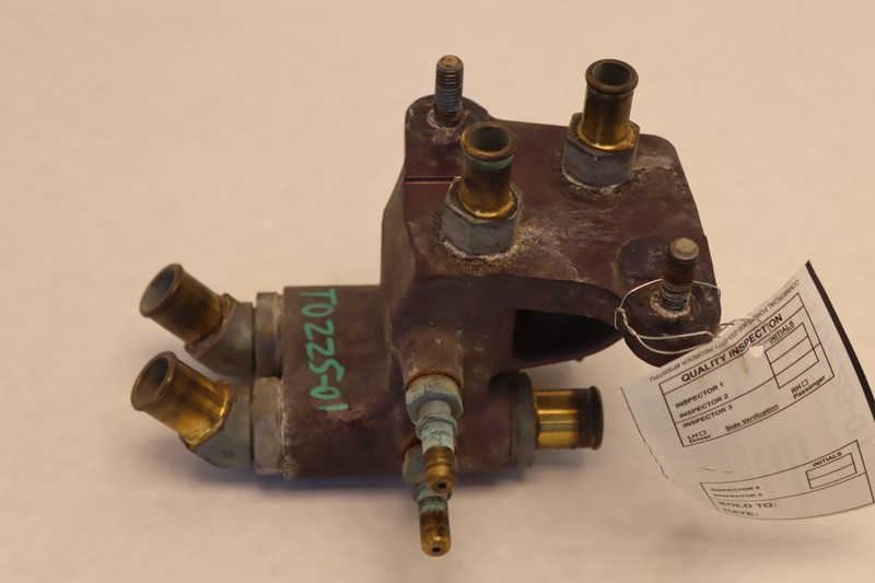 2019-2024 VOLVO VNL 760/860 ENGINE HEATER HOSE MANIFOLD 21600003 OEM