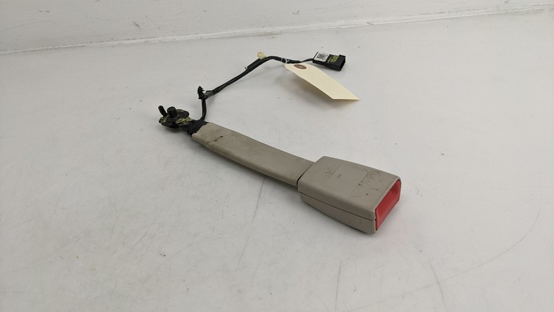 Front Left Seat Belt Buckle 2017 Lincoln MKX DG93-F61209-AJ3GU3 2016 2018