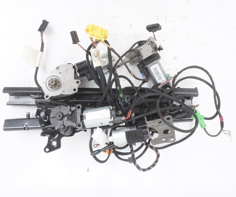 12-20 Mercedes SLC300 SLK350 Front Right Passenger Seat Track Rail & Motors OEM