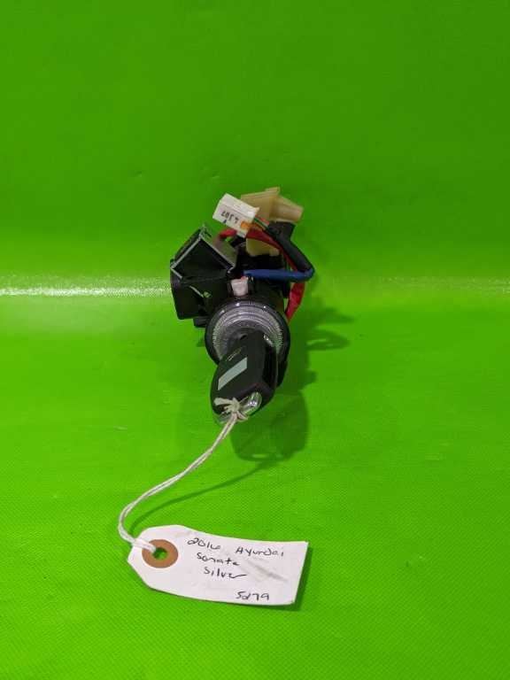 15 16 17 SONATA IGNITION SWITCH CYLINDER HOUSING W/KEY OEM 4091-8