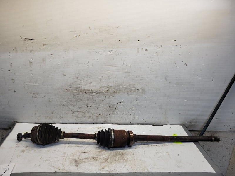 Passenger Axle Shaft Front Station Wgn AWD Xc Fits 01-07 VOLVO 70 SERIES 1686477