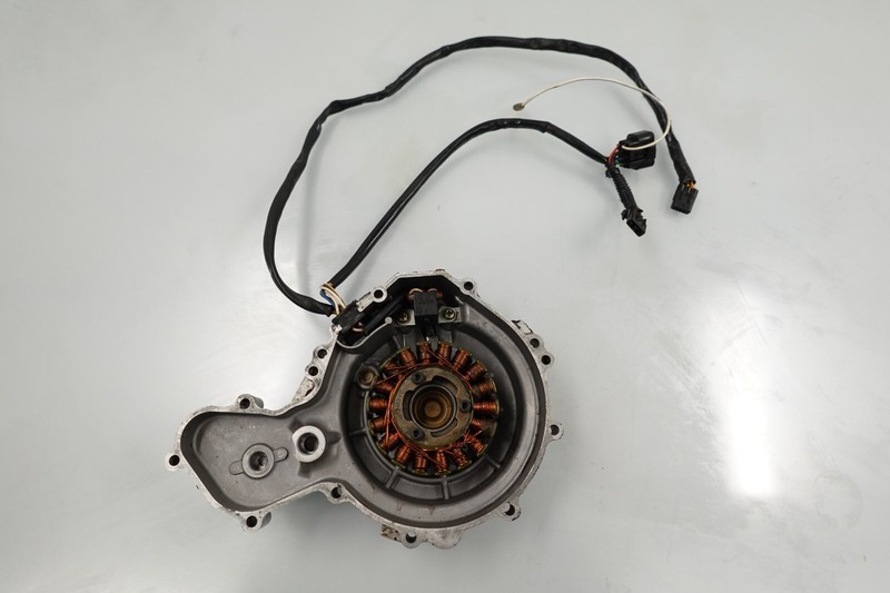 2005 Polaris Predator 500 OEM Magneto Stator Coil + Housing Cover 3088057