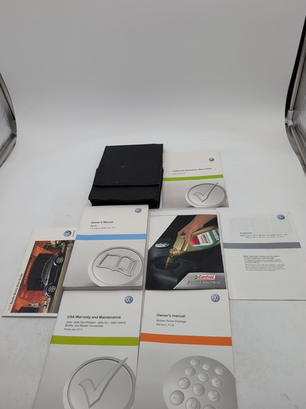 2013 VW VOLKSWAGEN BEETLEGAS & DIESEL OWNERS MANUAL Case