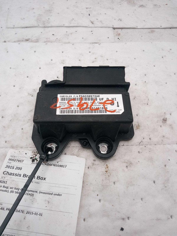 Used Air Bag Module fits: 2015 Chrysler 200 Air Bag occupant detection mounted u