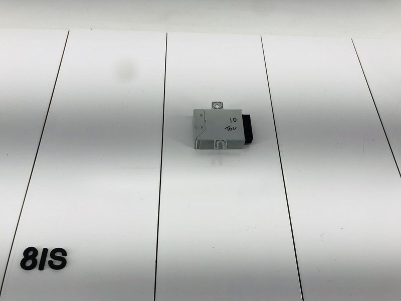 07-10 VOLKSWAGEN TOUAREG TIRE PRESSURE MONITORING SENSOR CONTROL MODULE OEM