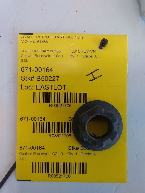Coolant Reservoir VIN 3 8th Digit Hybrid Engine Fits 10-12 FUSION 3521706