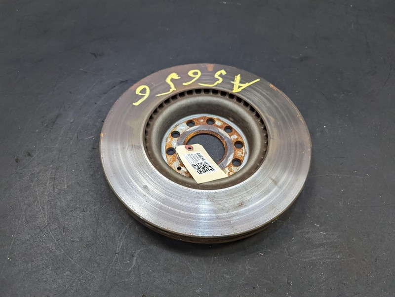 Front Left or Right Brake Rotor Disc 2018 Audi Q3 5Q0615301F 2015 2016 2017