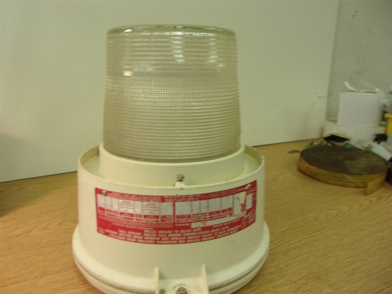 ITT Weaver FV2 Type F2 Light Fixture *FREE SHIPPING*