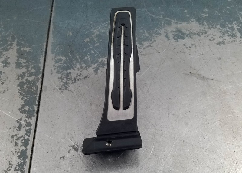 2018 BMW M5 F90 Accelerator Throttle Pedal #2469 B2