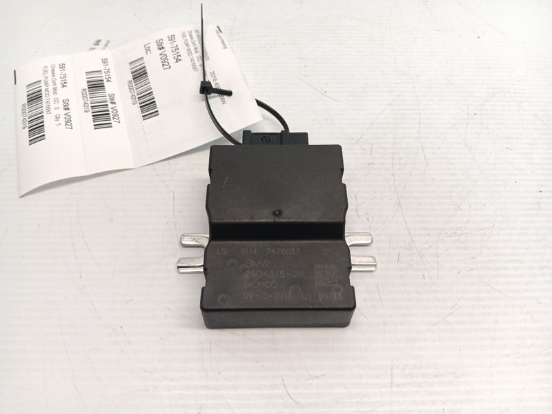OEM BMW F30 F32 F36 F87 F80 F82 Fuel Pump Computer Control Module Unit