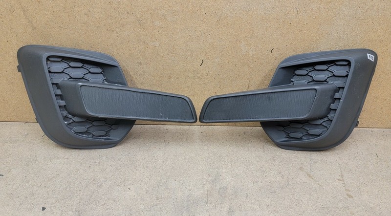 2010 - 2015 CHEVY EQUINOX FOG LIGHT LEFT AND RIGHT HOLE COVER OEM*