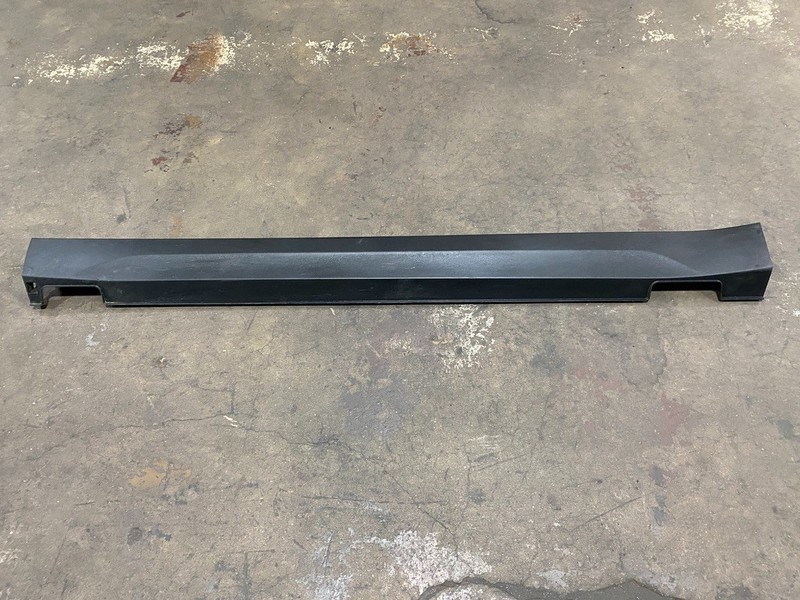 21-23 KIA SELTOS LEFT DRIVER SIDE SKIRT ROCKER PANEL MOLDING OEM #A0.65