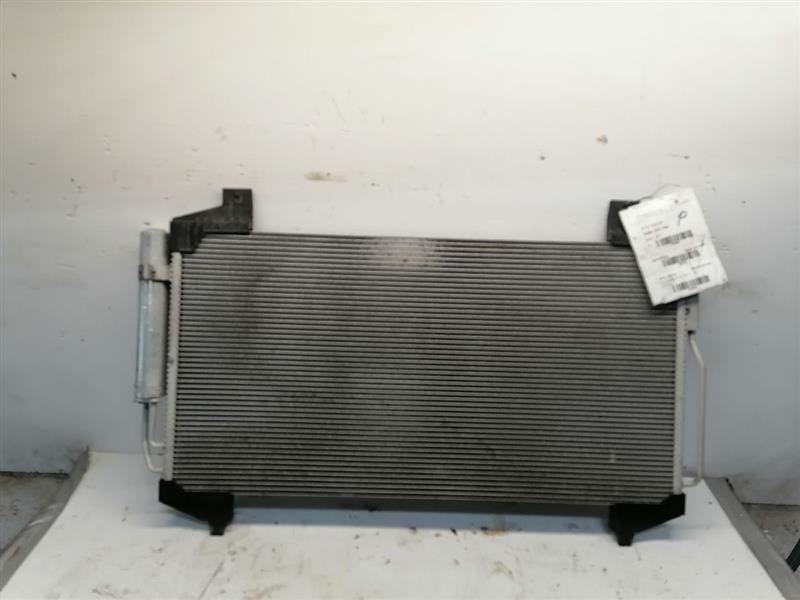 OUTLANDER 2017 AC Condenser 1344644
