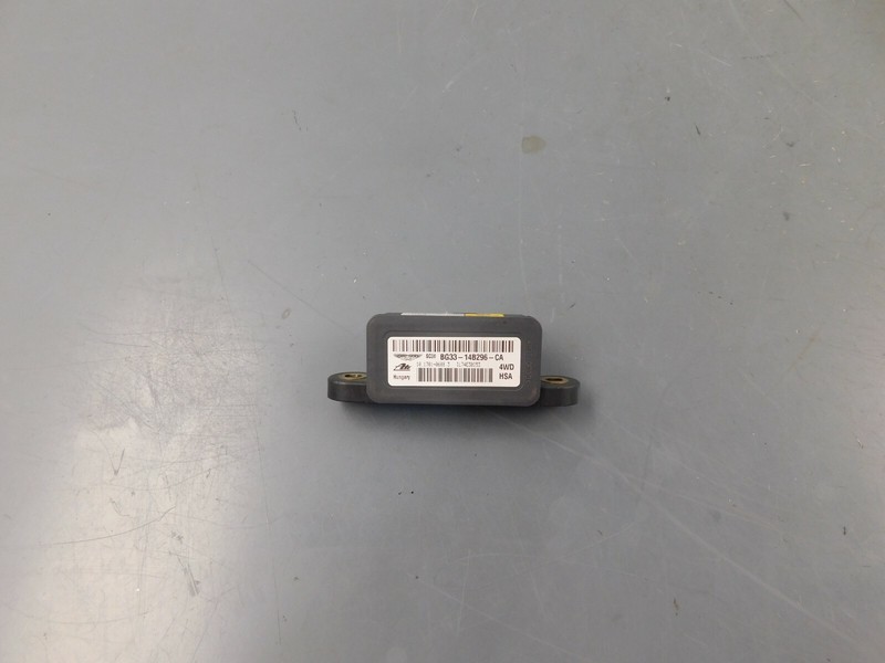 2015 14 - 18 Aston Martin V12 Vantage S Yaw Rate Sensor #1954 C4