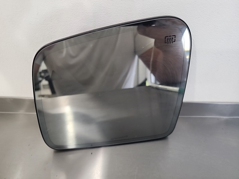 LH 2011-2021 Jeep Grand Cherokee Left Driver Side Mirror Glass Blind Spot OEM