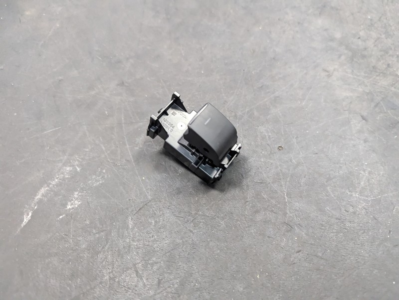 Rear Left Door Power Window Switch 2021 Toyota C-HR 84810-02240 2020 2022