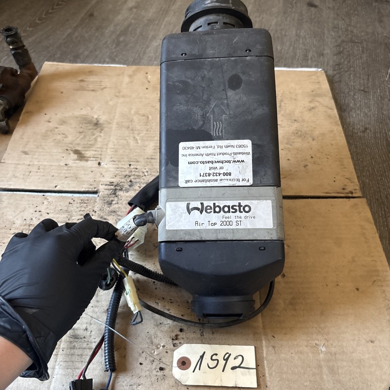 Webasto Airtronic Diesel Bunk Heater - P/N: 9012942D Broken