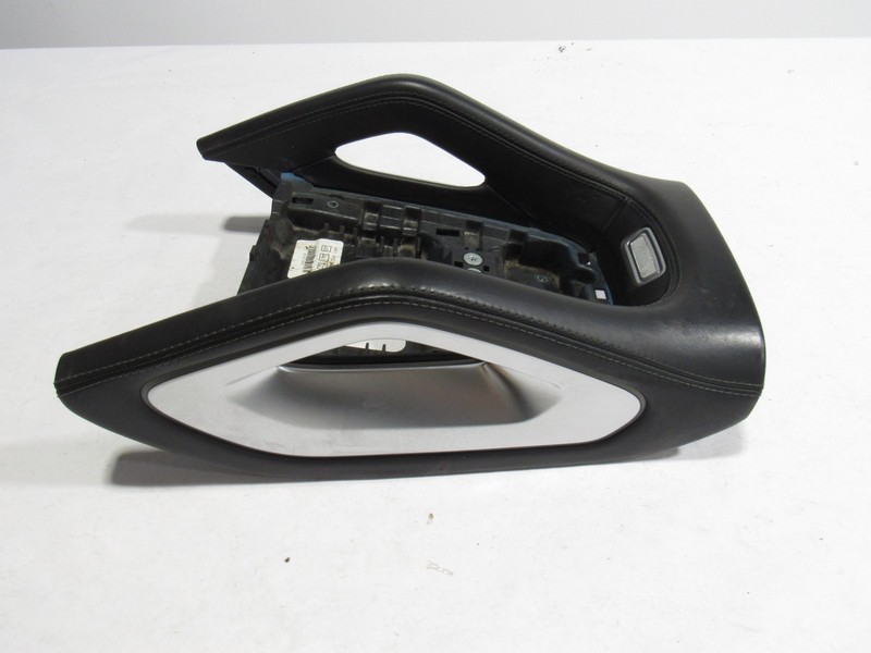 20-23 Mercedes GLE 53 C167 2021 Front Center Console Grab Handle Trim Cover :M