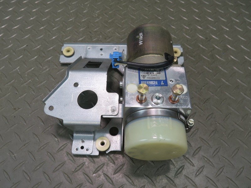 1999-2004 PORSCHE 911 996 CONVERTIBLE TOP ROOF HYDRAULIC PUMP 99656106000