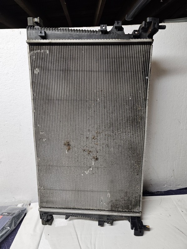 2014-2018 Jeep Cherokee Radiator OEM