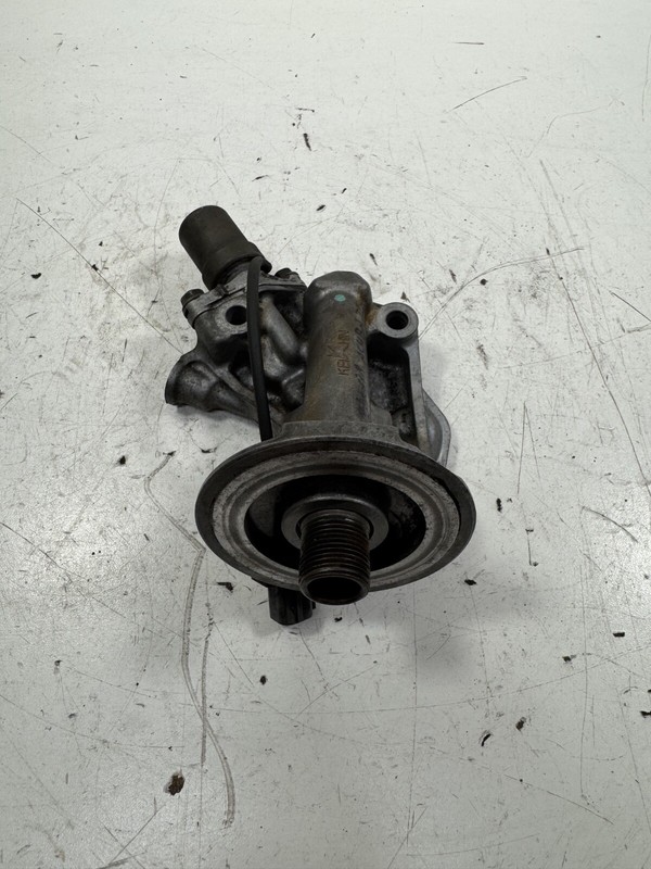 07-010 Honda Odyssey Oil Filter Housing 15811-RYE-A01 OEM