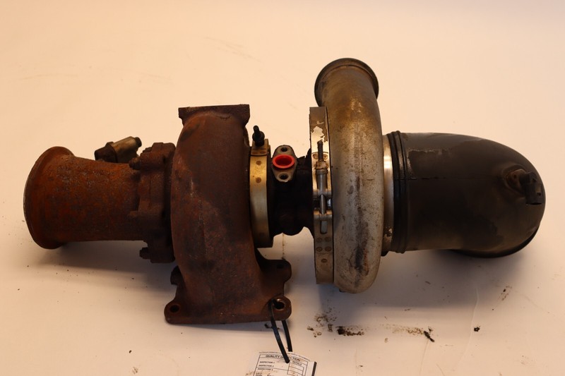 17-24 FREIGHTLINER CASCADIA 126 DETROIT DIESEL DD15 ENGINE TURBOCHARGER OEM