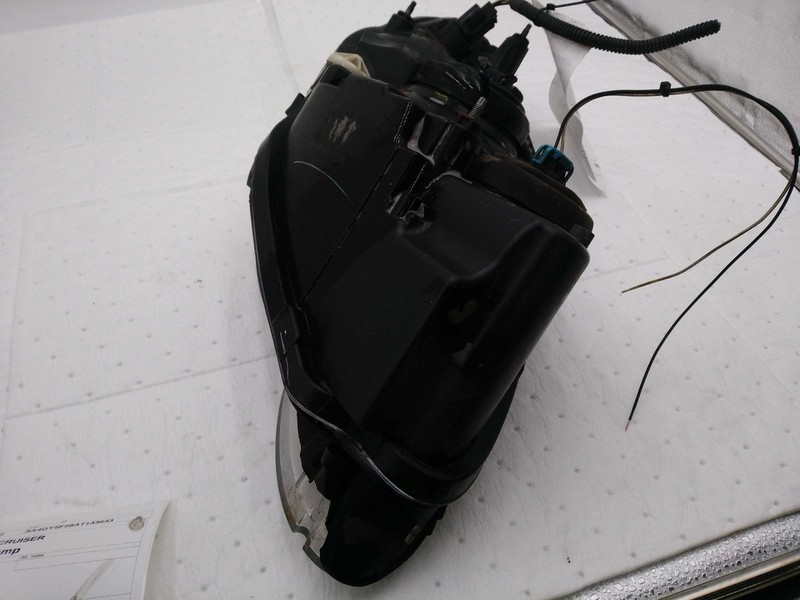 2010 Chrysler PT Cruiser Left Headlight Assembly Blue 383456, 95k Miles