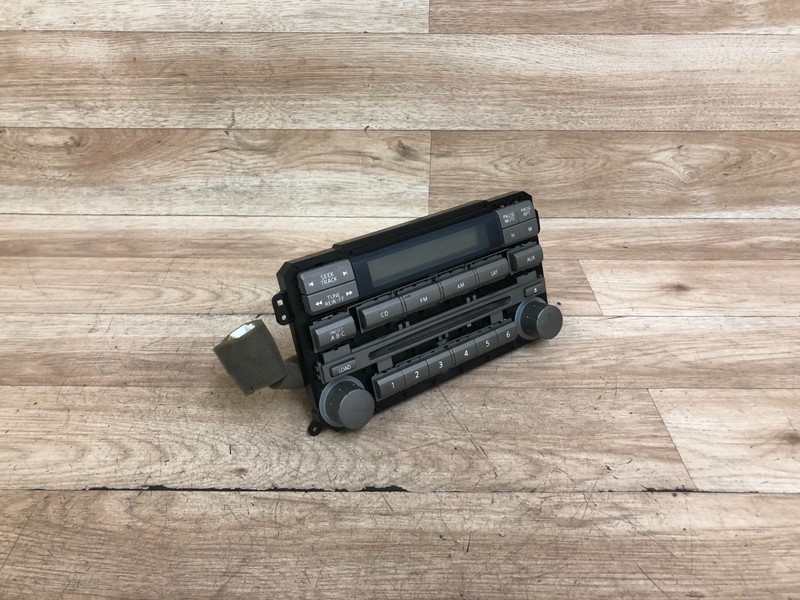 NISSAN TITAN ARMADA OEM FRONT AC CLIMATE SWITCH RADIO LCD SCREEN FACE 04-07 1