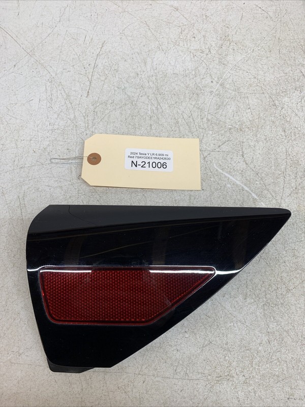 ⚡️24-25 TESLA MODEL Y/3 REAR RIGHT REFLEX LIGHT 1518783-00-B 21006 B160
