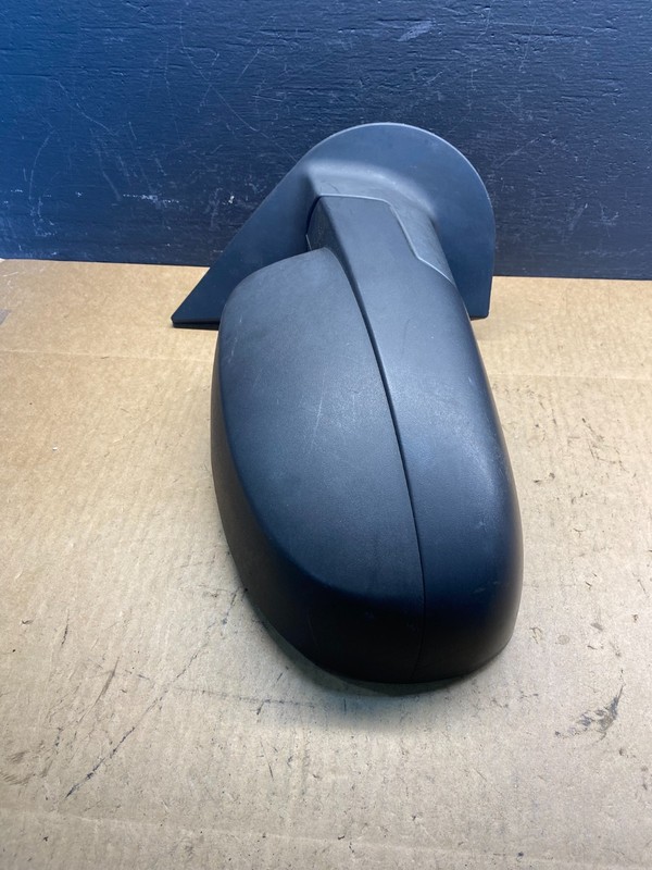 2007-2014 Chevrolet Tahoe Silverado Suburban Right Passenger Mirror AC4336 MS