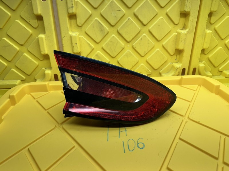 2013 -2016 DODGE DART LEFT DRIVERRear Tail Light 68081395ah OEM