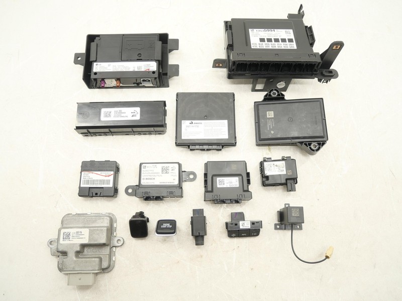 2022-2024 Chevrolet Camaro SS Chassis Control Module ECU ECM Lot 13535994 OEM