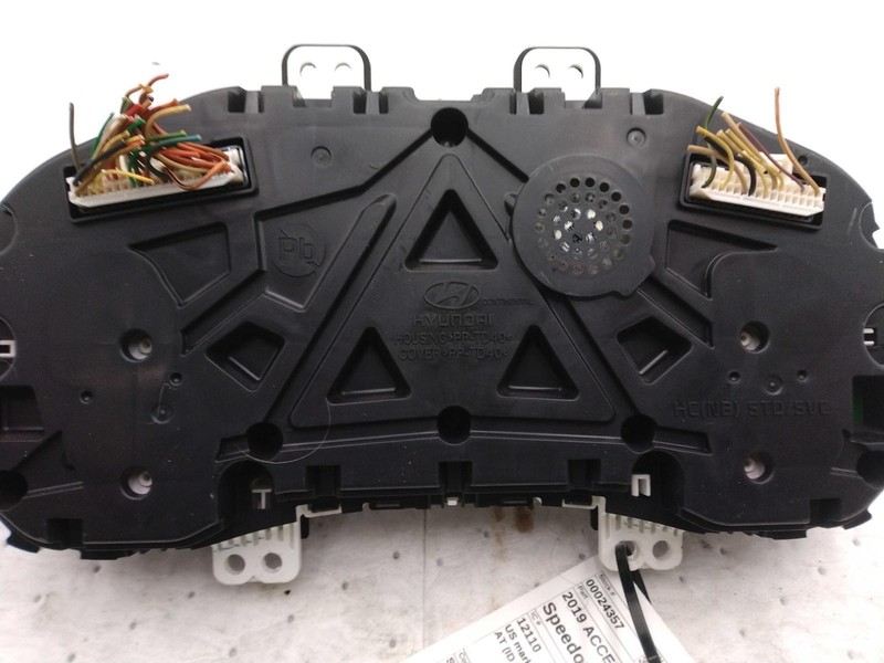 2019 Hyundai Accent Speedometer Gauge OEM Black 1.6L 120K Miles NJ25-24357
