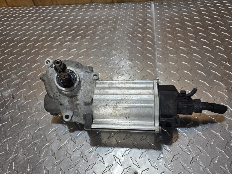 13-16 Chevrolet Malibu Steering Rack Motor Oem 1039R02037