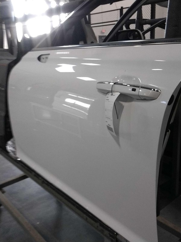 2019 Genesis G90 Left Front Door Casablanca White OEM Used Part 690537