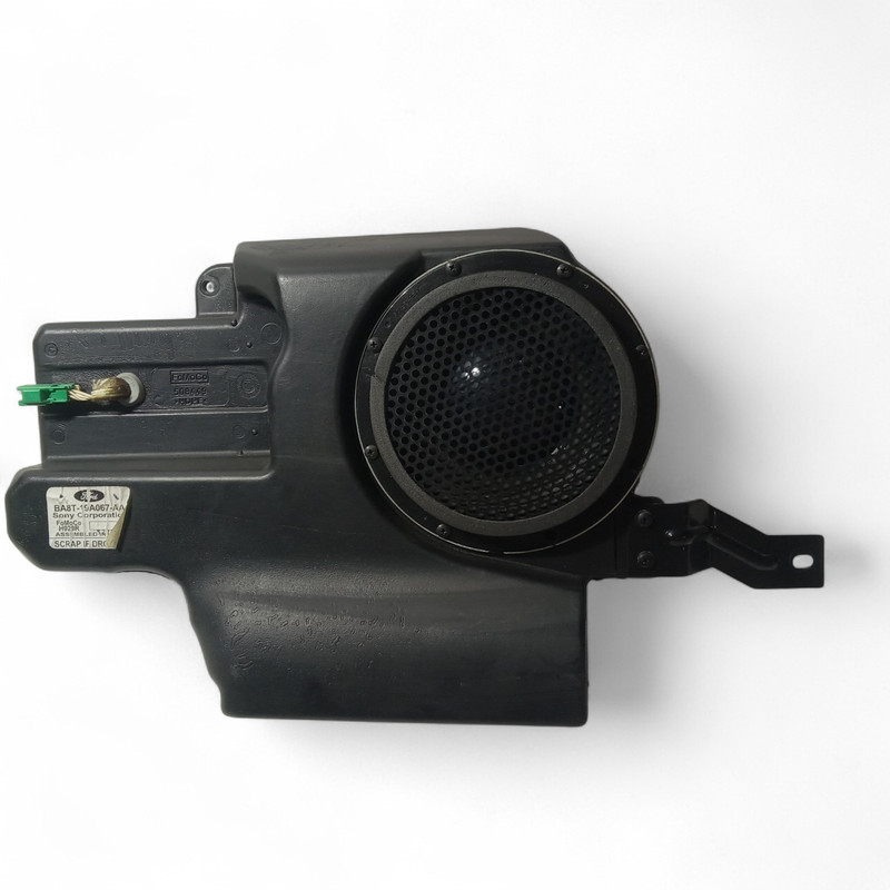 2011 2012 2013 2014 2015 2016 2017 2018 2019 Ford Flex Rear Subwoofer Bass OEM