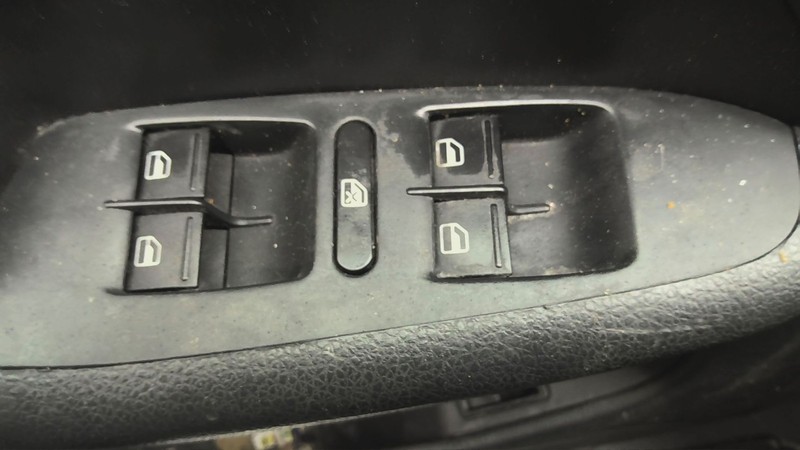 Door Switch Front JETTA 05 06 07 08 09 10 11 12 13 14 15 16 17 18