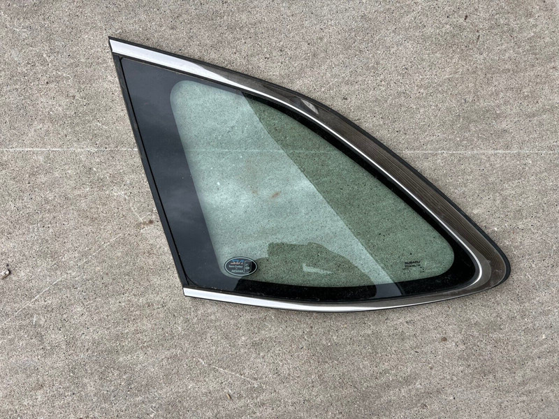 SUBARU OUTBACK REAR LEFT SIDE DOOR WINDOW CORNER FIXED GLASS OEM 2015 - 2019