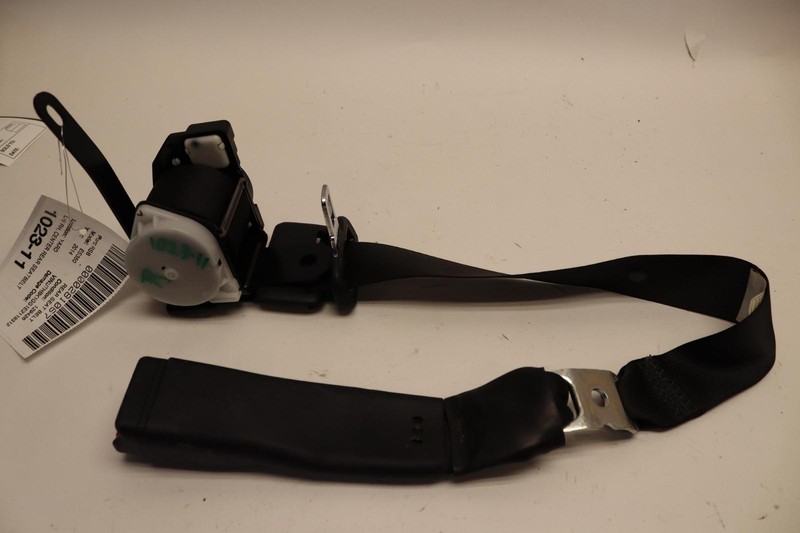 2013-2018 LEXUS ES350 REAR CENTER MIDDLE SEAT BELT W/ BUCKLE OEM